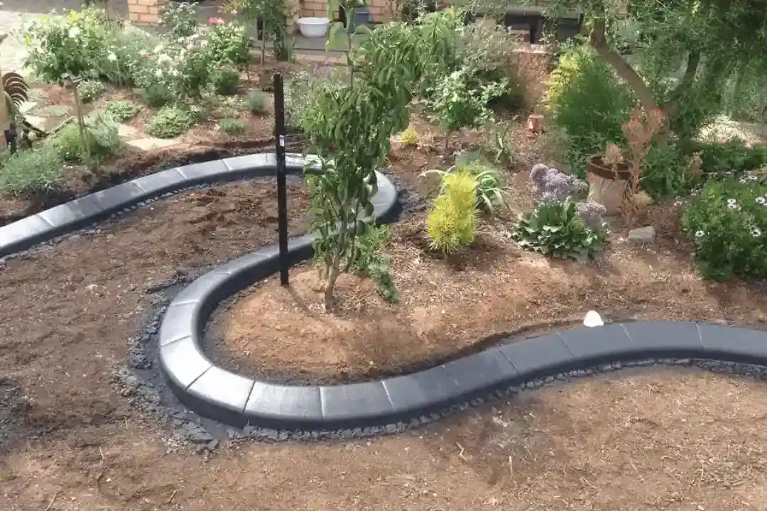 Concrete Garden Edging Adelaide